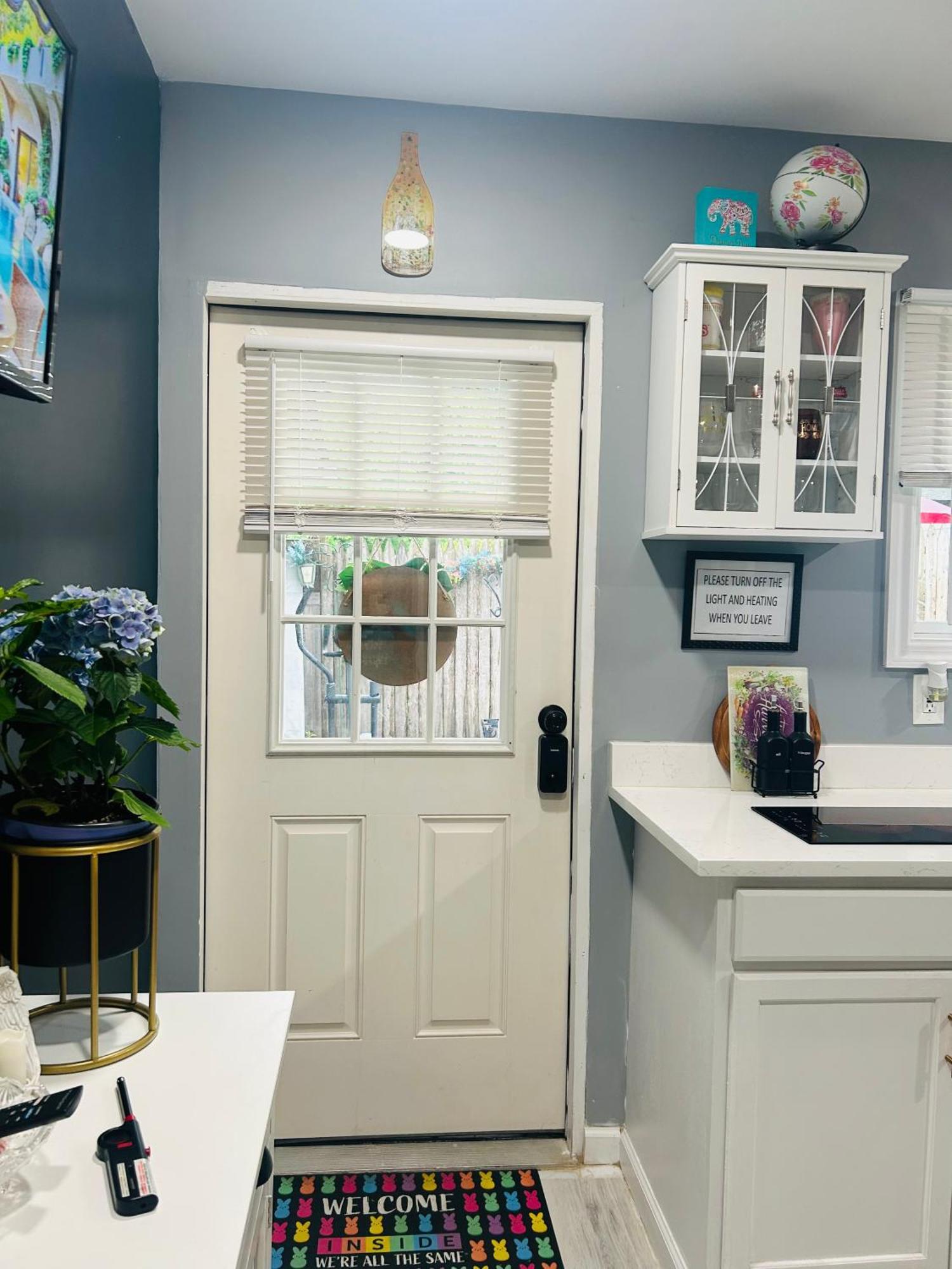Fancy Studio Private Entrance Selden Exterior foto